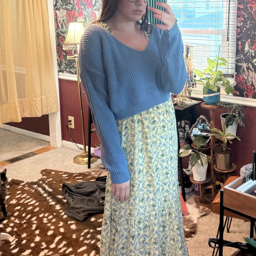 Boohoo Blue Sweater